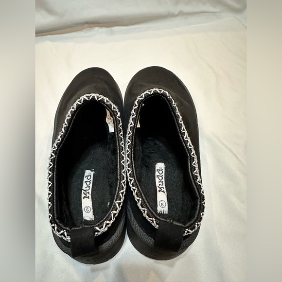 Mudd Stormy Platform Clog in Black - Picture 6 of 13